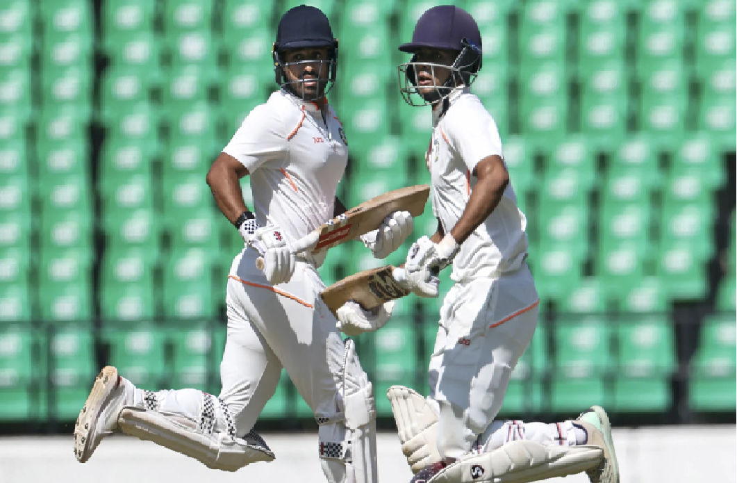 Pacer Darshan Nalkande struck twice as Vidarbha reduced Kerala to 57/2 at tea after getting all out for 379 on the second day of the Ranji Trophy final here on Thursday.