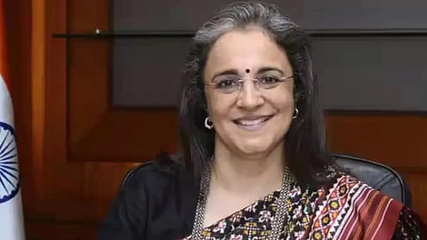 Former Sebi chairperson Madhabi Puri Buch, BSE MD Sundararaman Ramamurthy and four other officials on Monday moved the Bombay High Court, seeking to quash a special court order directing FIR against them for alleged stock market fraud and regulatory violations.