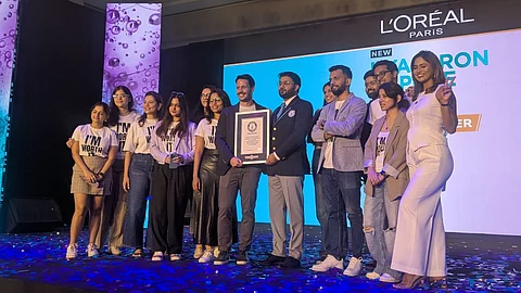 L'Oreal Paris Sets Guinness World Record with 'Free Your Hair' Campaign in Mumbai