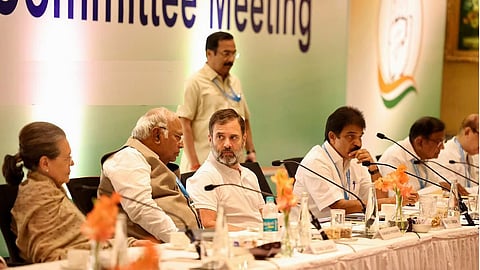 Violence and communalism are pushing the country into an abyss of hatred, Congress