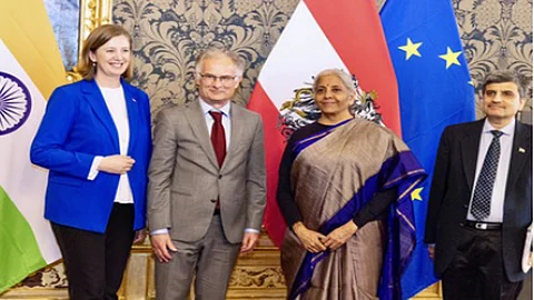 Vienna urged strengthening economic cooperation with partner countries