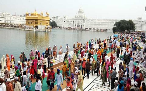 Devotees offer prayers in gurdwaras in Punjab, Haryana on Baisakhi