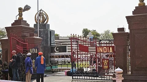 Pak, India exchange one prisoner each at Wagah-Attari border