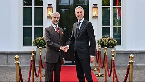 EAM Jaishankar thanks Dutch PM for his country's firm stance against terrorism
