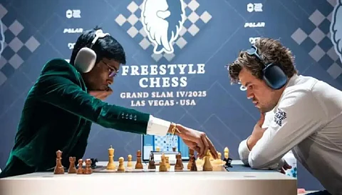 Carlsen to fight for third place after wins over Arjun and Praggnanandhaa