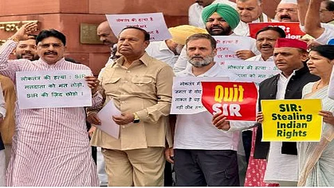 Vow to press for PM's presence in House