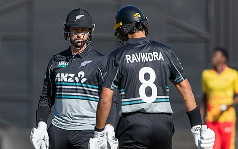 Conway chases fifth ton in test cricket as New Zealand reaches 174-3 against Zimbabwe