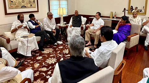 It is his responsibility to comment on issues of national interest