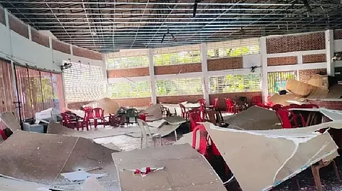 Rain holiday prevents potential accident as school ceiling collapses in Kerala