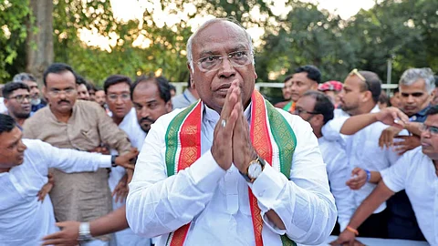 INDIA bloc parties united, want discussion on SIR issue in Parliament