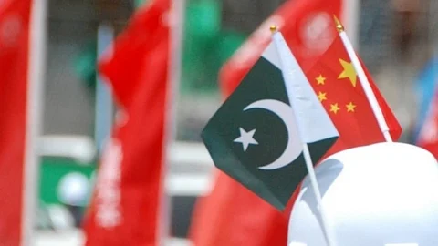 Pakistan will not develop closer ties with US at the cost of China: Chinese experts