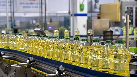 New vegetable oil rules may challenge smaller producers