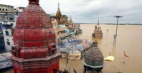 Rising Ganga floods Varanasi ghats; 'aarti', cremations being held on rooftops
