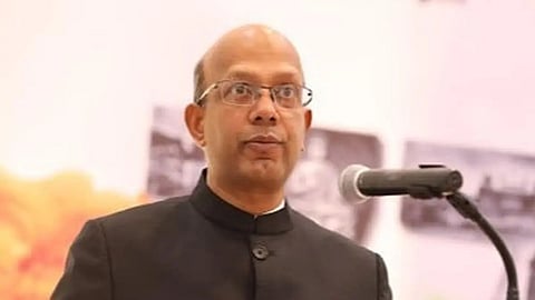 India invites Russian firms to invest in innovative space ventures