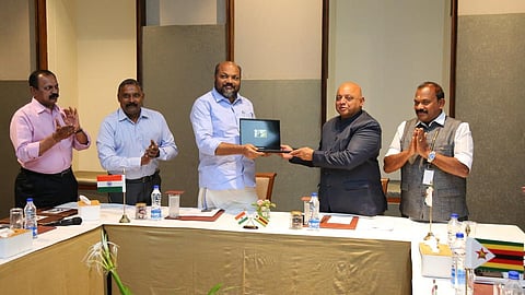 Kerala's KELTRON to export laptops to Zimbabwe