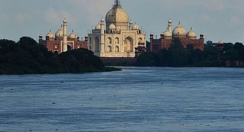 Yamuna flowing near Taj Mahal