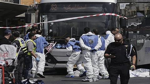 Killing six people and injuring another 12