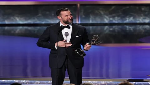 star Noah Wyle won best actor in a drama
