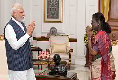 President Murmu greets PM Modi on birthday