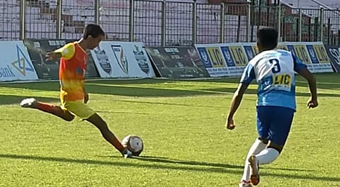 Amenity Public School faces Farook HSS in U-17 Junior Boys final .