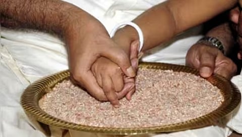 Vidyarambham': Toddlers step into world of letters in Kerala on Vijayadasami