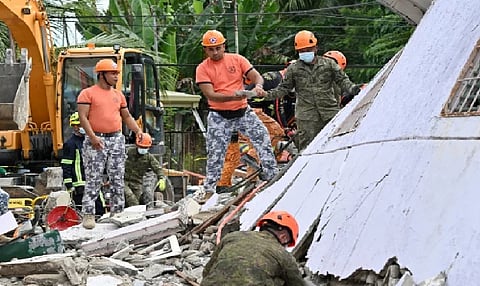 7.6-magnitude earthquake ,southern Philippines