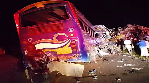 Over 40 people killed in crash of buse