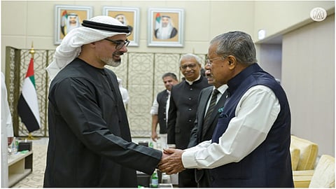 Holds talks with Abu Dhabi Crown Prince