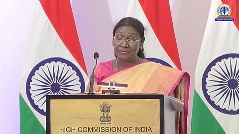 Prez Murmu leads Indian community in Botswana