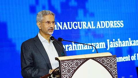 Countries creating roadblocks in flow of talents across borders will be 'net losers'