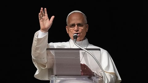 Pope offers gentle critique of Vatican culture in Christmas greeting