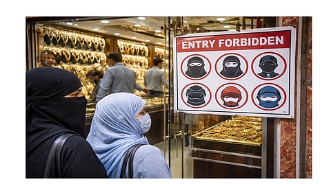 Bihar: Jewellers not to sell ornaments to customers with their faces covered