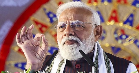 PM unveils development projects worth over Rs 830 cr in Bengal