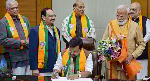 BJP leader Nitin Nabin assumes charge as the party's new National President in the presence of Prime Minister Narendra Modi, Union Ministers Rajnath Singh, Amit Shah and J.P. Nadda, and BJP National General Secretary (Org) B.L. Santhosh at the party headquarters, in New Delhi on Jan. 20, 2026.