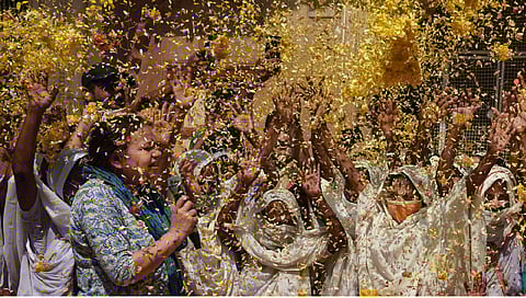 UP: Widows celebrate Holi at Vrindavan's Gopinath temple