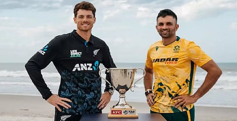 South Africa wins the toss and bats in the fourth T20 against New Zealand