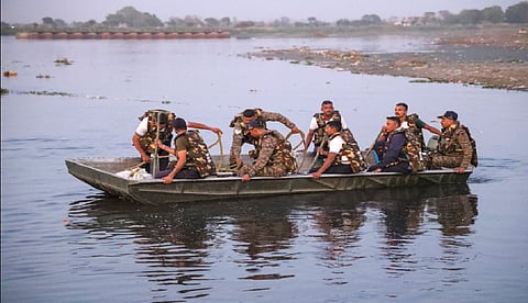 10 dead, several missing after tourist boat in Mathura capsizes in Yamuna