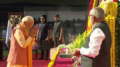 Vice President, PM pay floral tributes to Ambedkar