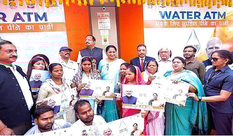 Delhi CM inaugurates water ATMs in Shalimar Bagh area