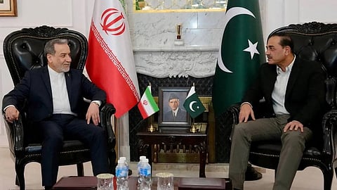 Iran's foreign minister Araghchi meets Pakistan Army chief Munir