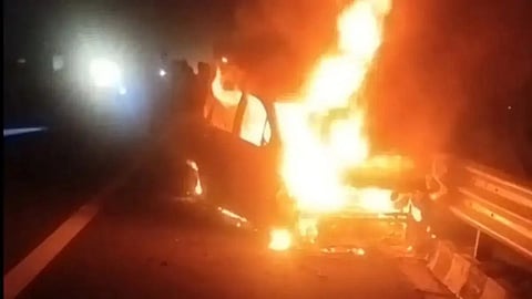 Moving car catches fire on Delhi-Mumbai Expressway in Rajasthan, five burnt alive
