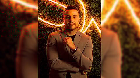 En redes, el consultor político agradeció a sus colaboradores por su esfuerzo