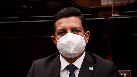 El líder parlamentario del PAN advirtió que Morena presidirá al menos siete comisiones al interior del Congreso