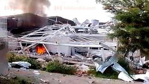 Casas contiguas resultaron con daños