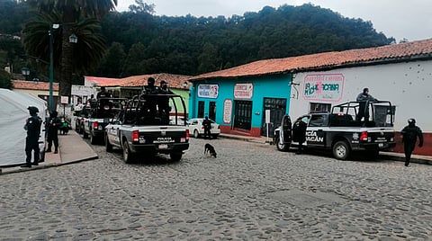 De acuerdo a información oficial elementos de la SSP desplegaron un operativo en la zona para sumarse a las fuerzas castrenses