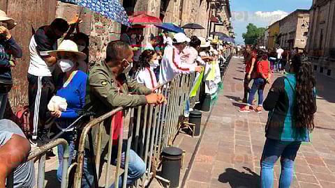 Esperan entregar una solicitud al presidente para que se cubran los adeudos