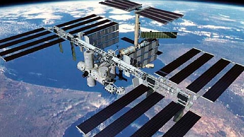 Un test de propulsores del Soyuz MS-18 tuvo como resultado una reorientación temporal de la ISS