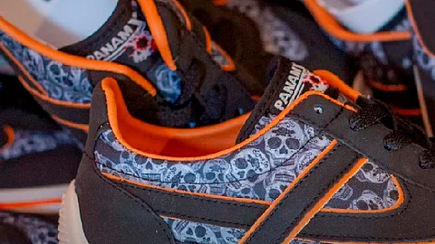 Ambos estilos destacan detalles sobre la celebración de muertos