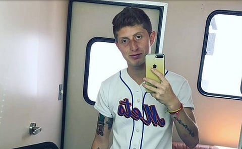 El video fue grabado desde el otro lado de la carretera