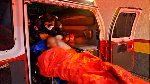 Un hombre de aproximadamente 35 años de edad falleció